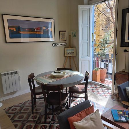 Classic City Apartment Valencia Bagian luar foto